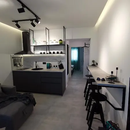 Moderni Tina Apartmán Mundanije