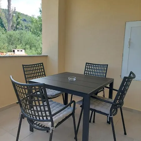 Apartmán Moderni Tina