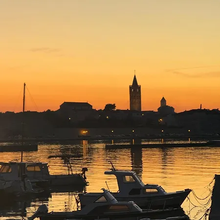 Apartmán Moderni Tina Mundanije